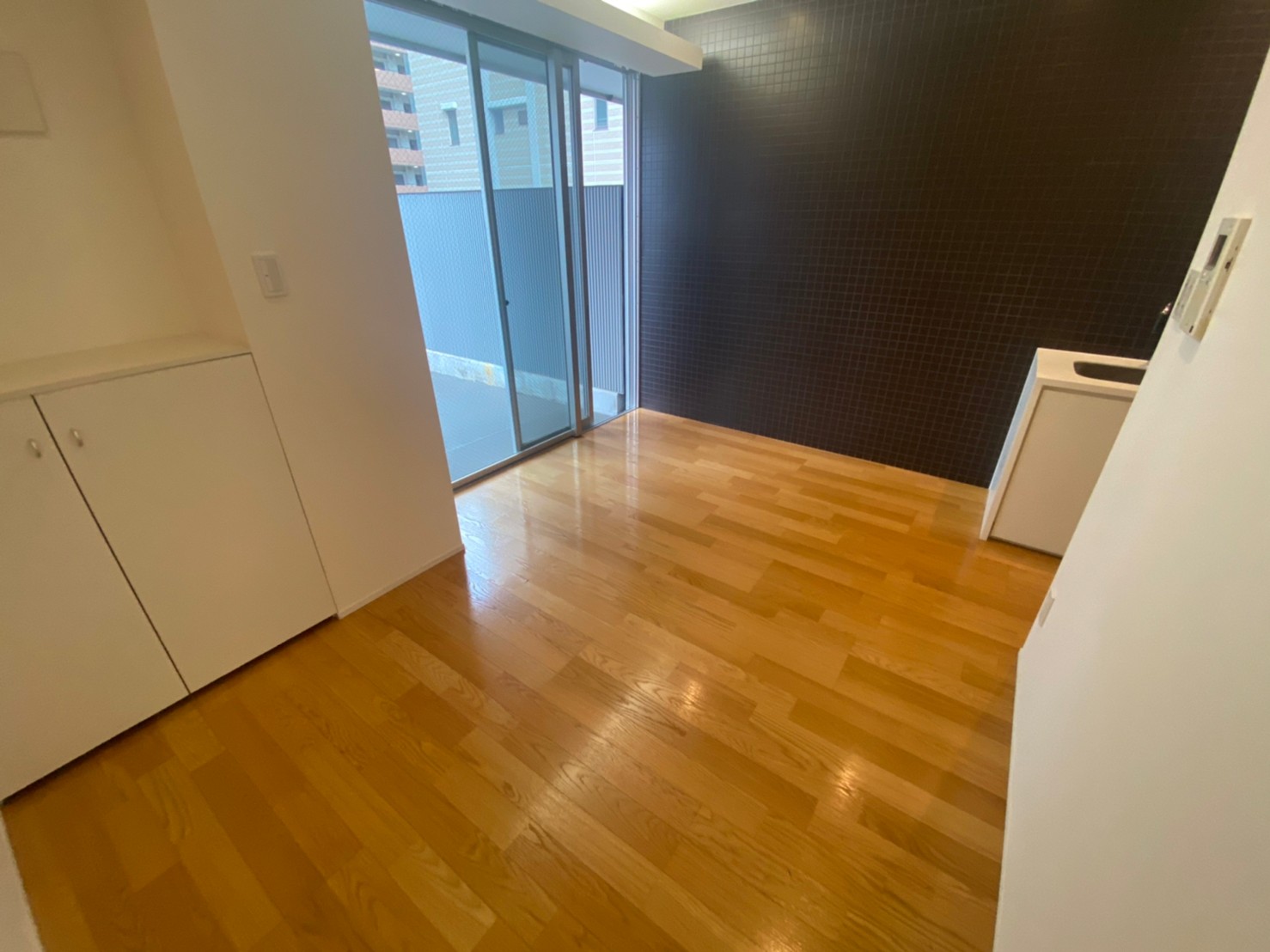 LINE_ALBUM_FTKビル　302_220415_0